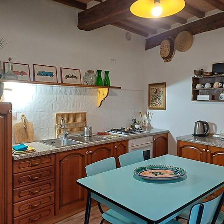 Apartamento Casa Il Girasole Pitigliano Exterior foto