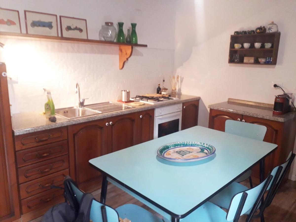 Apartamento Casa Il Girasole Pitigliano Exterior foto