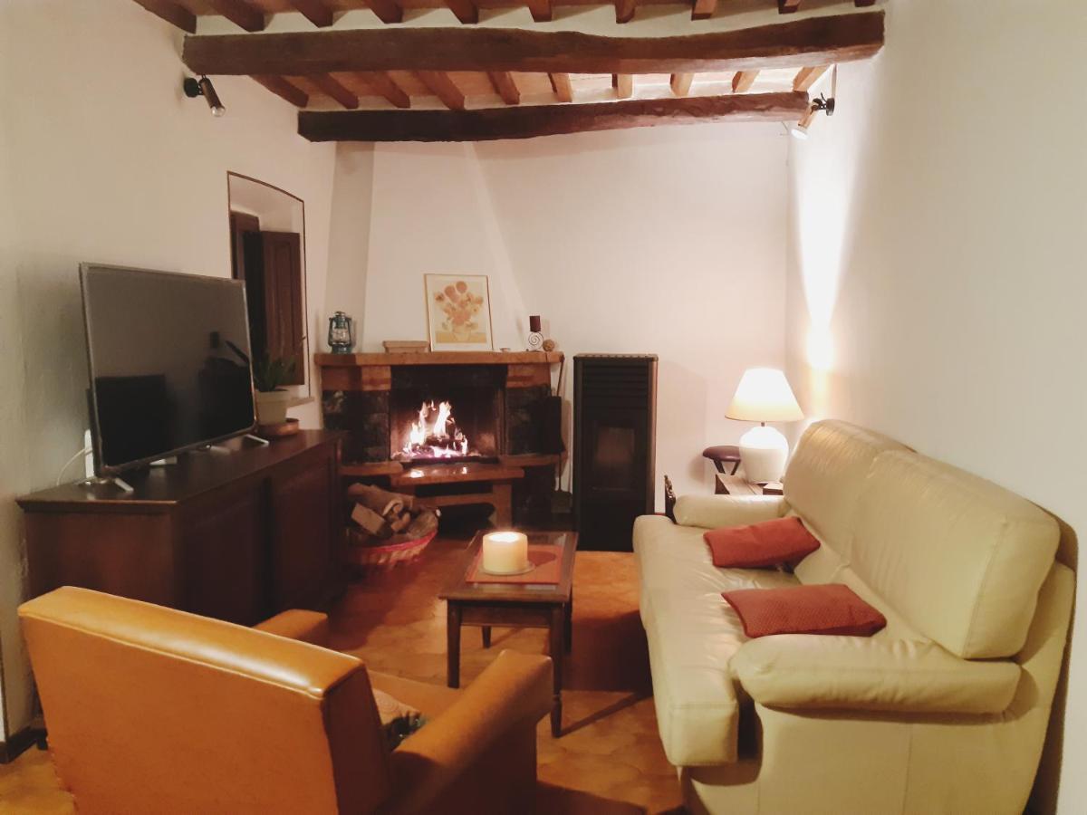 Apartamento Casa Il Girasole Pitigliano Exterior foto